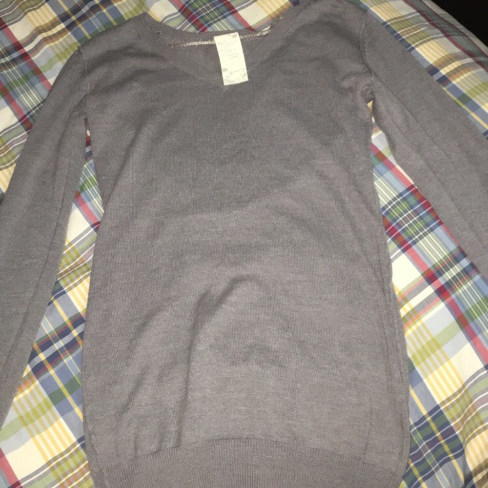 Grey thin sweater